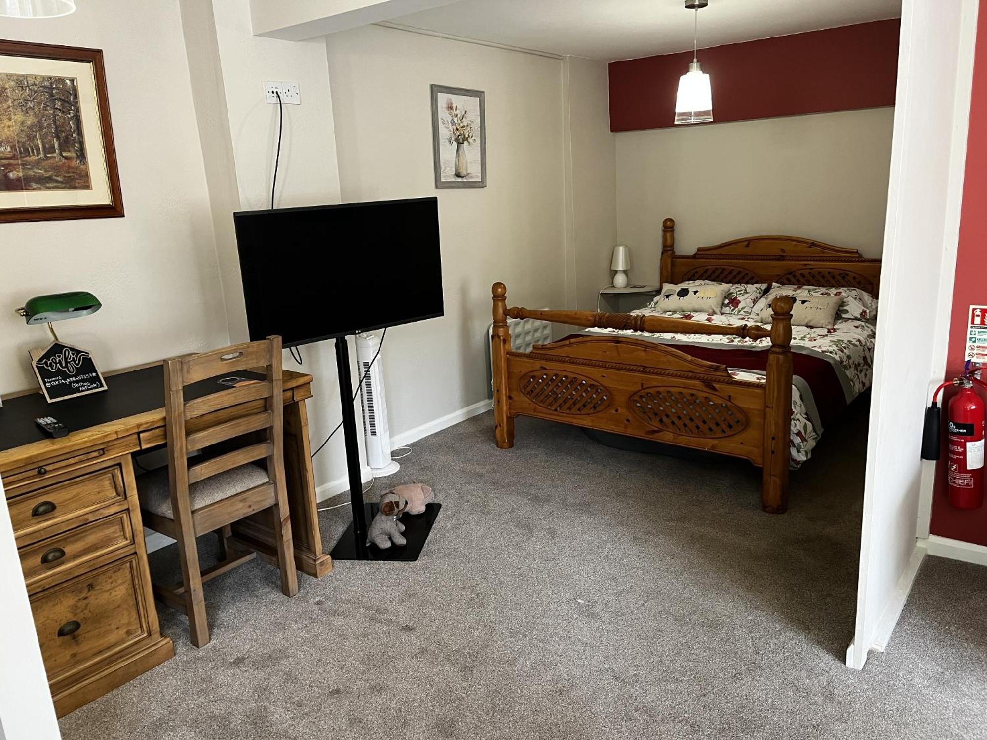 Crown & Anchor Bed & Breakfast Grantham Dış mekan fotoğraf